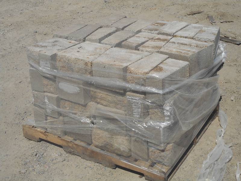 (1) Near Full Pallet Of 6 Thick La...