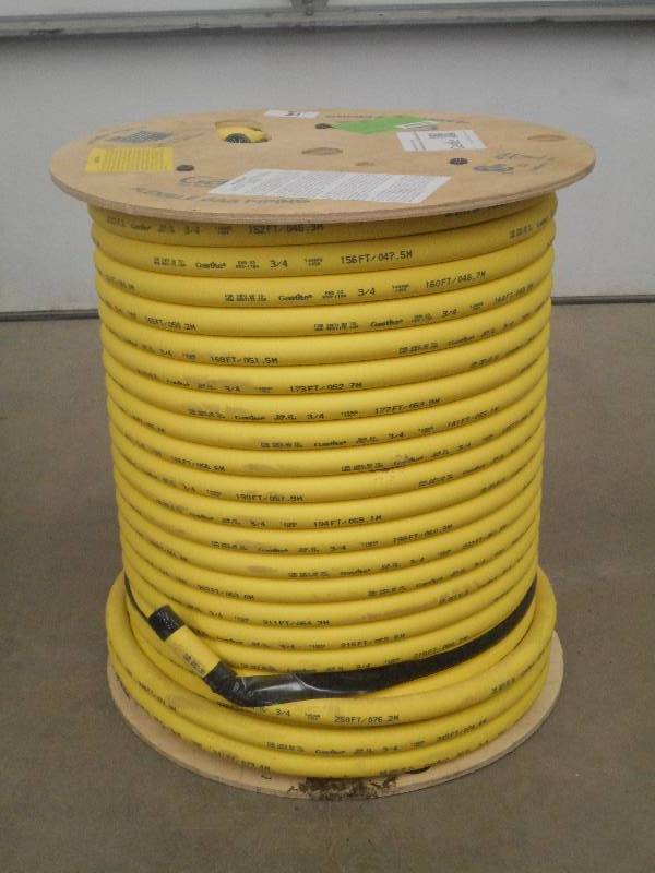 (1) New 250ft Roll Of Commercial Ga...