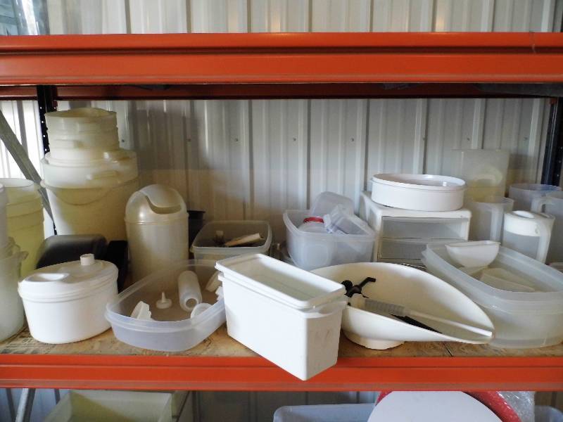 Large Lot of Plastics - Restaurant