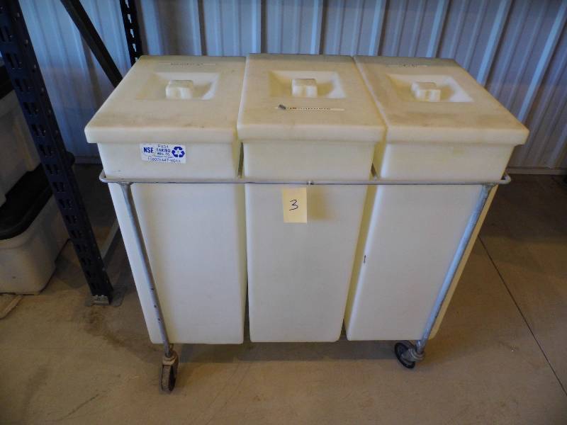 3 Bins on Wheels w lids