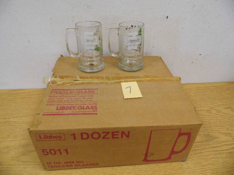 Collector Schmidt Glass Mugs