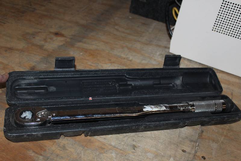 lot 89 image: Evercraft Torque Wrench w Case