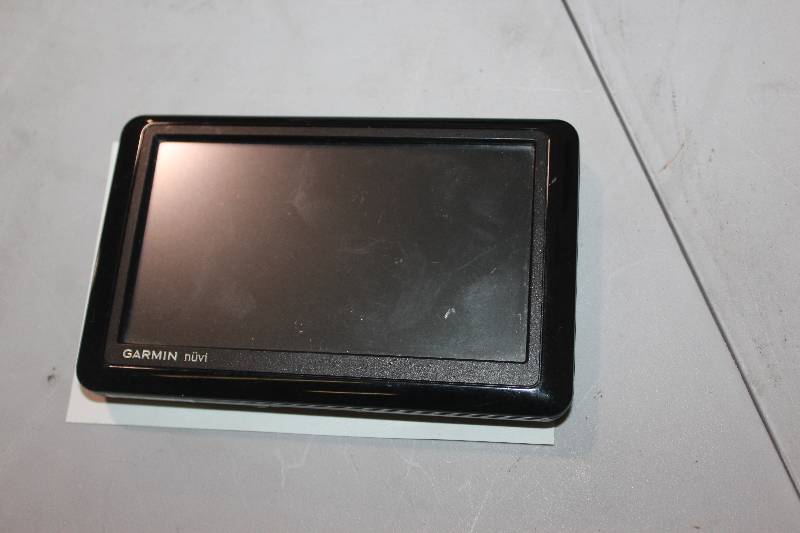 lot 119 image: Garmin nuvi Navigation System