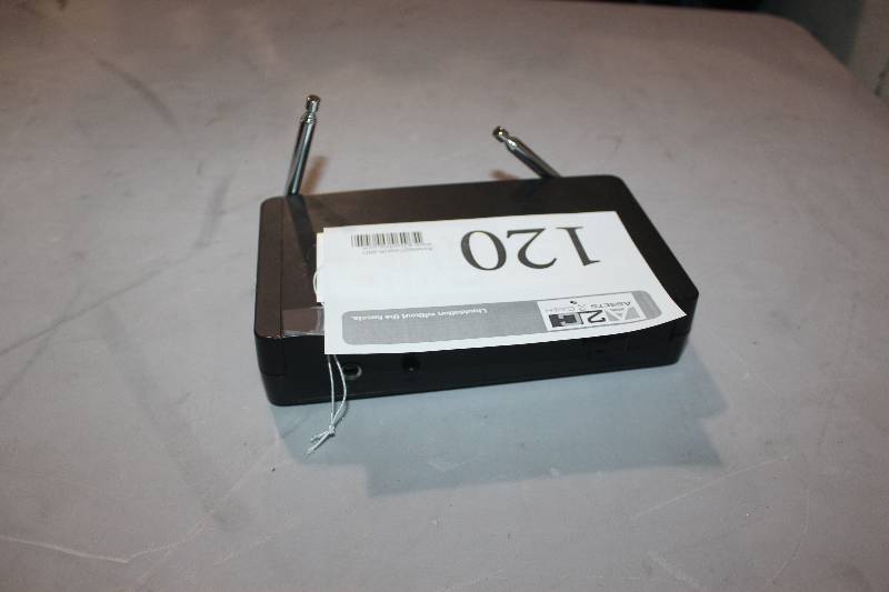 lot 120 image: Audio-Technica VHF Wireless Receiver