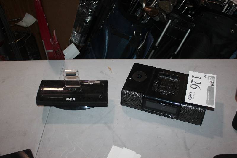 lot 126 image: Lot of (2) Docking Stations For iPod Including 1) RCA AND 1) iHome