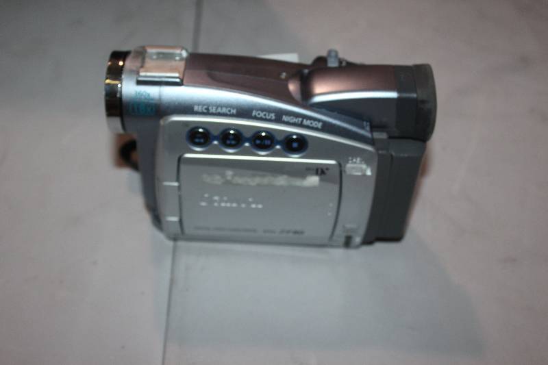 lot 130 image: Canon Video Recorder