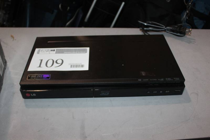 lot 109 image: LG Blu-ray 3D Player