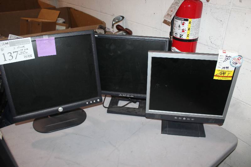 lot 137 image: Lot of (3) Monitors Including 2) 17 Hyundai, Dell AND 1) 19 Not Working