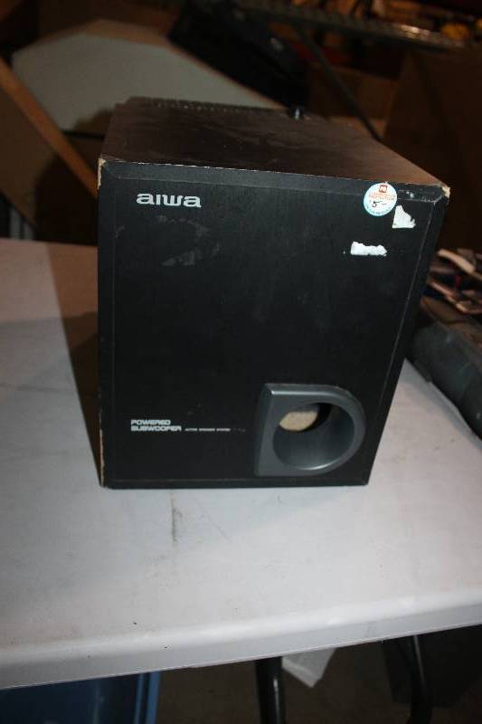 lot 173 image: Aiwa Active Speaker System