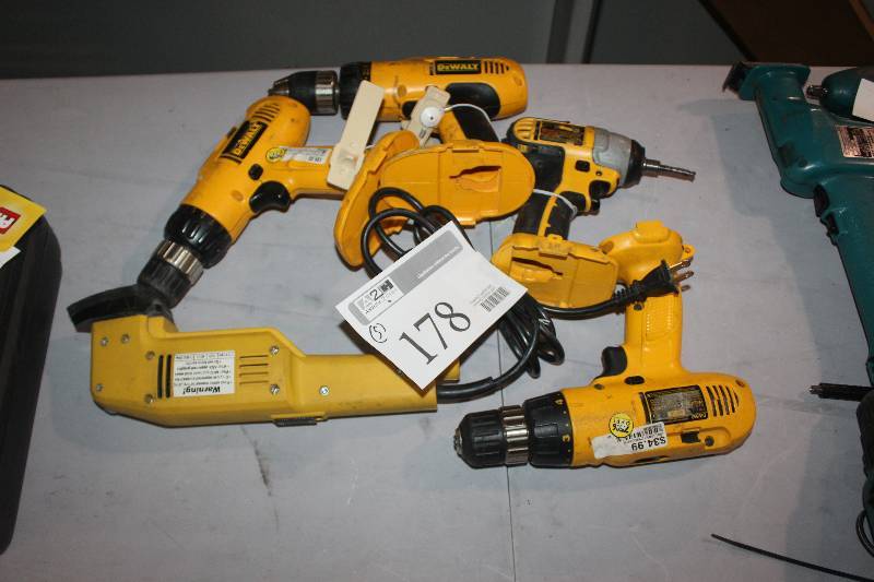 lot 178 image: Lot of (5) Corded and Cordless Power Tools Including Dewalt, Chicago Tools Drills Multi-Tool Sander