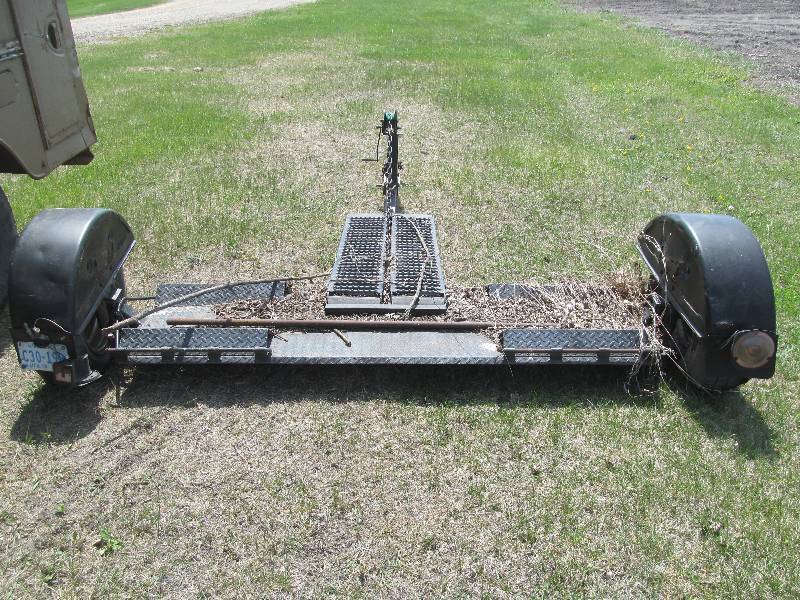 lot 4 image: Car dolly