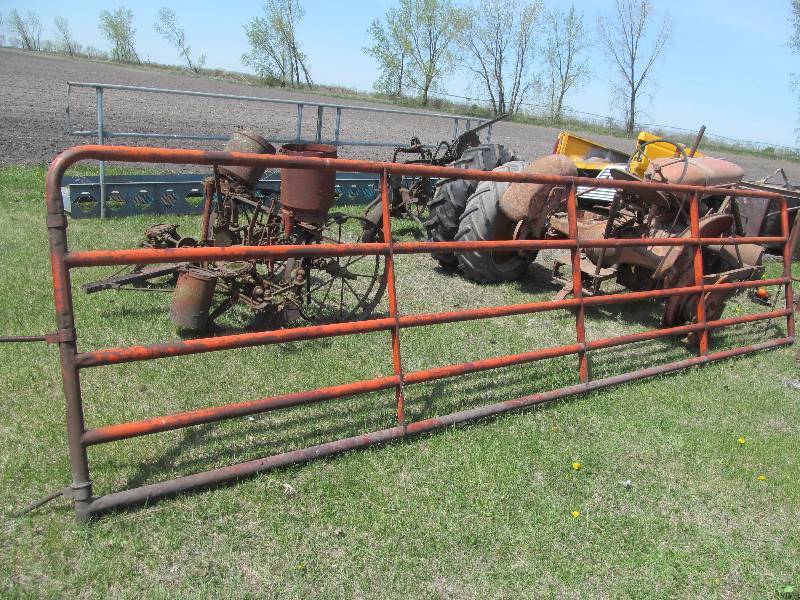 lot 10 image: farm gate