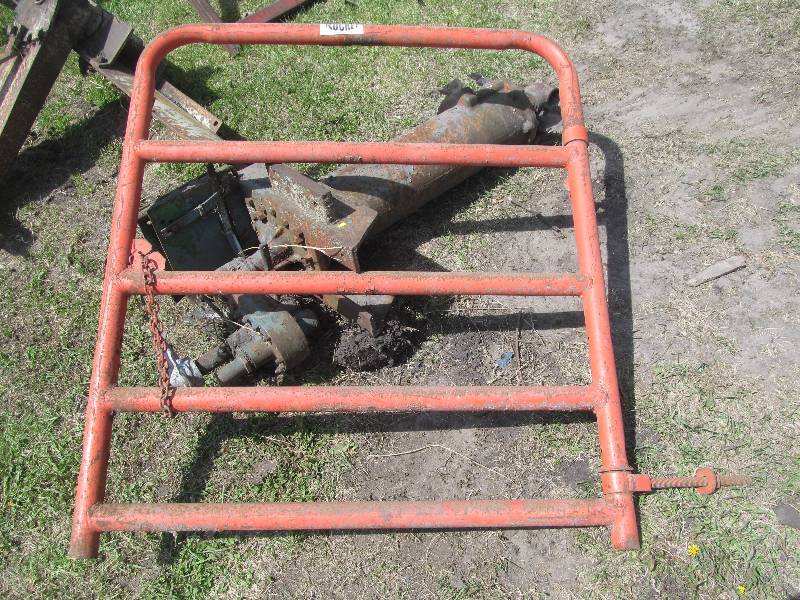 lot 31 image: Rocket Gate