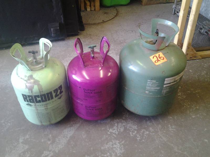 lot 26 image: 3-Partial Tanks Of Refrigerant Racon 22, Genetron 22, Dupont 408A