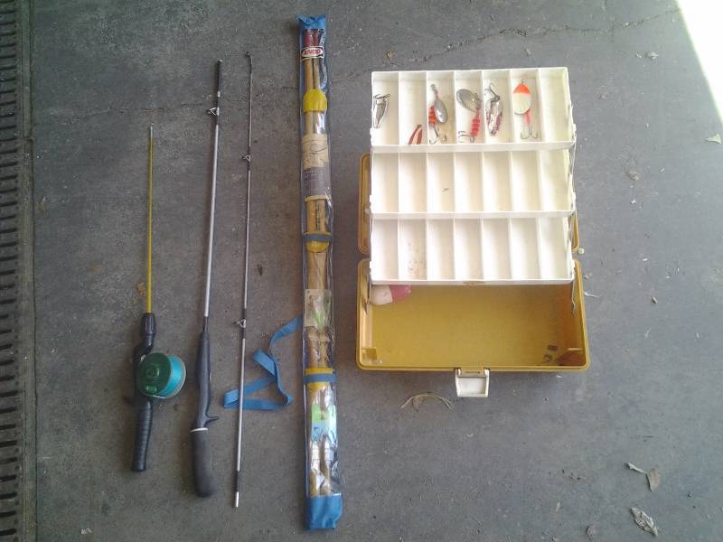 lot 32 image: Box Lot Of Fishing Related-Vintage Cane Pole Fishing Set, Anco Zebco Rod, Tackle Box With 6 Spoons