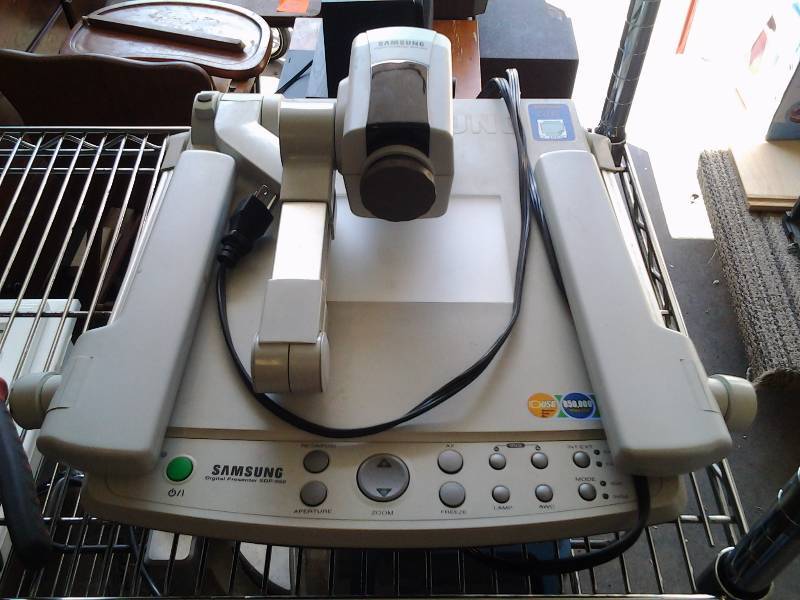lot 74 image: Samsung Overhead Projector
