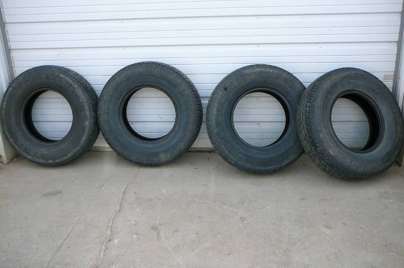 lot 19 image: TIRES