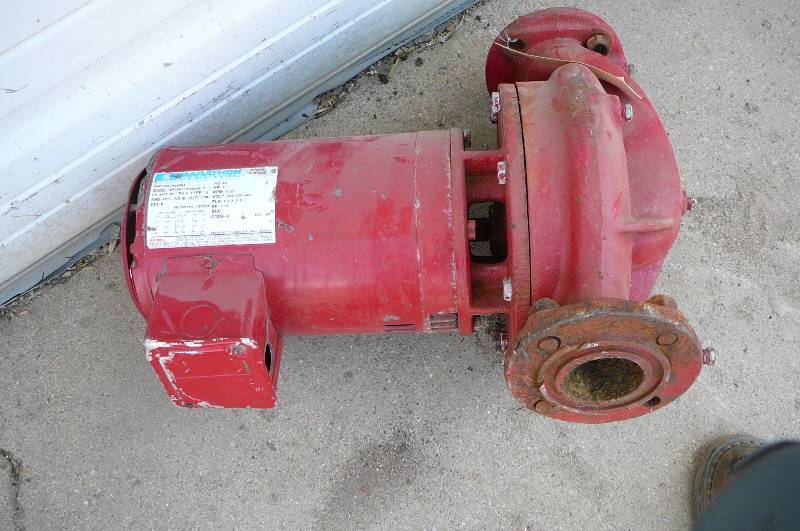 lot 29 image: PUMP WITH MARATHON