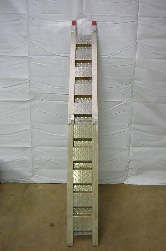 lot 48 image: ALUM RAMP FOLDING