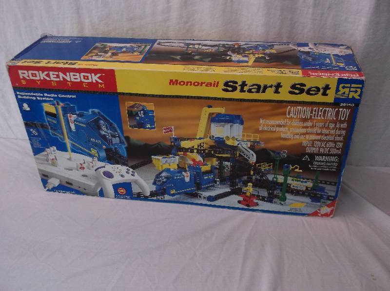 Rokenbok System