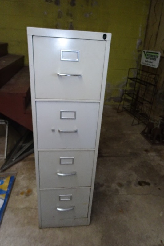 4 Drawer metal file cabinet