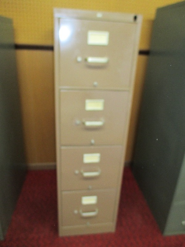 4 Drawer file cabinet