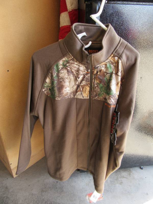 Sweat Shirt