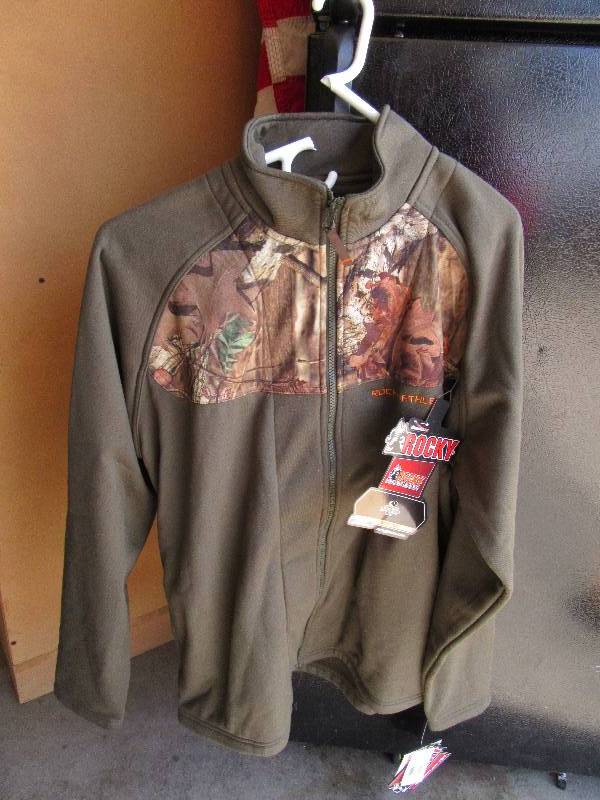 Sweat Shirt