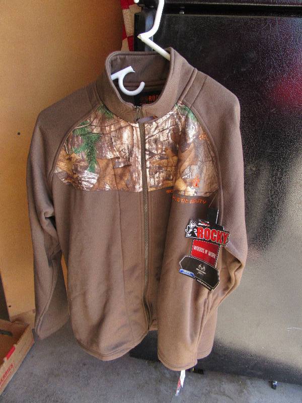 Sweat Shirt