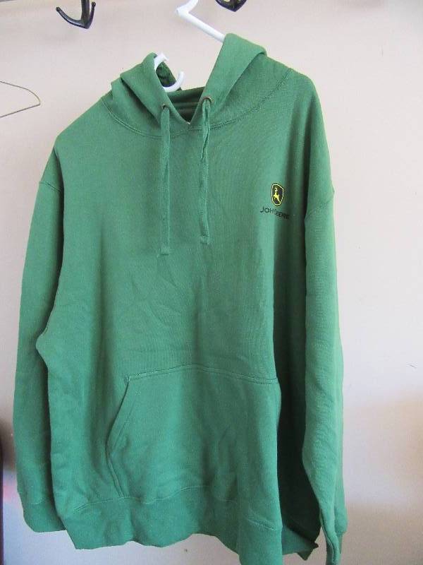 Sweat Shirt