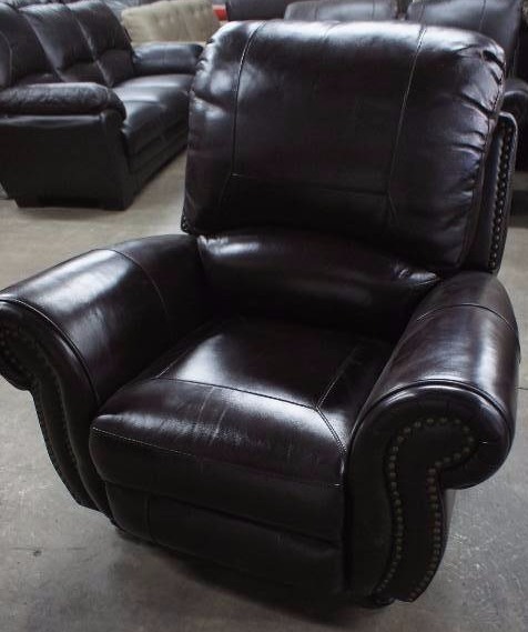 High End Broderick Collection Manual Reclining Leather Chair