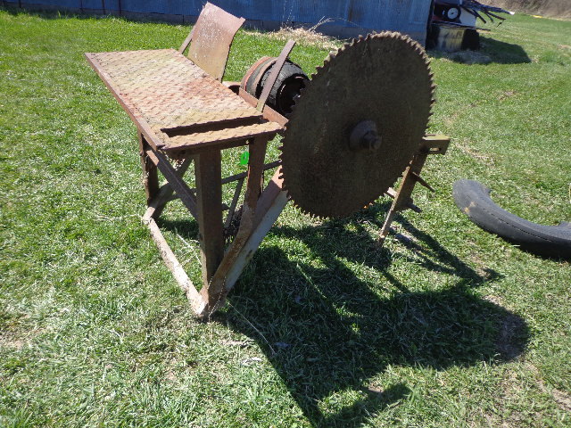 Cutting Saw