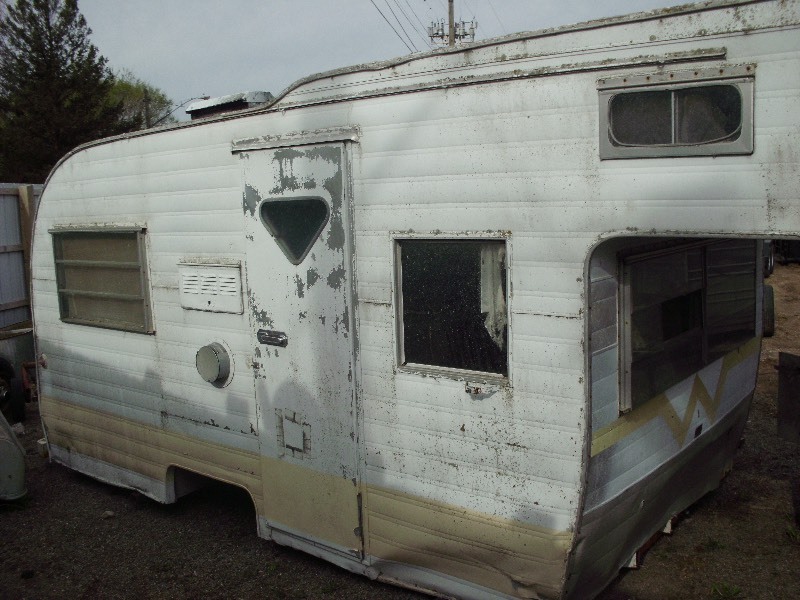 camper hunting shack no wheels
