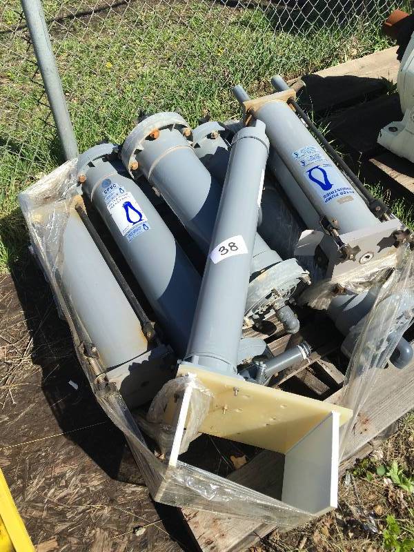 Pallet lot of pump filters