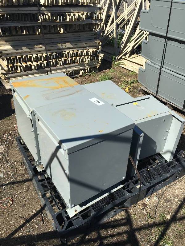 Pallet lot of transformers