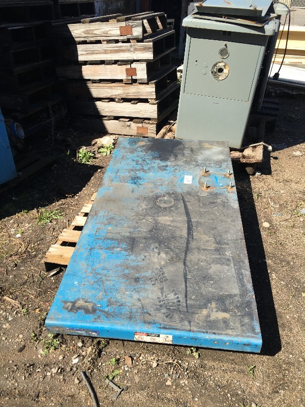 Rotating table