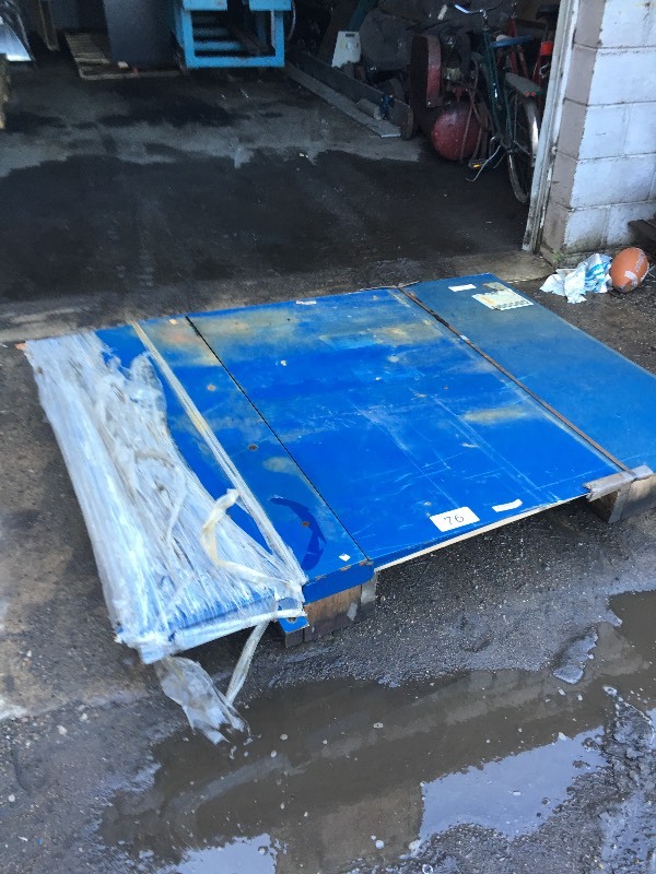Large steel plate