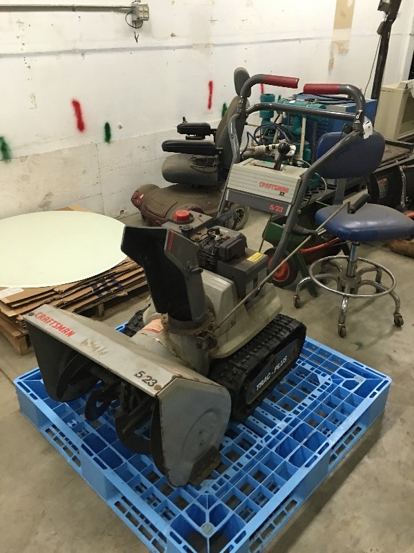 Craftsman snow blower