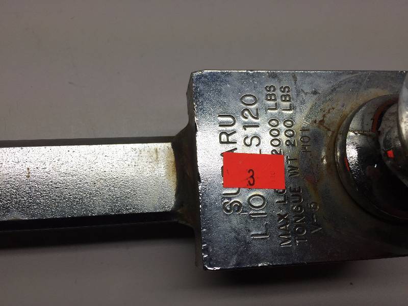 lot 3 image: RECEIVER HITCH