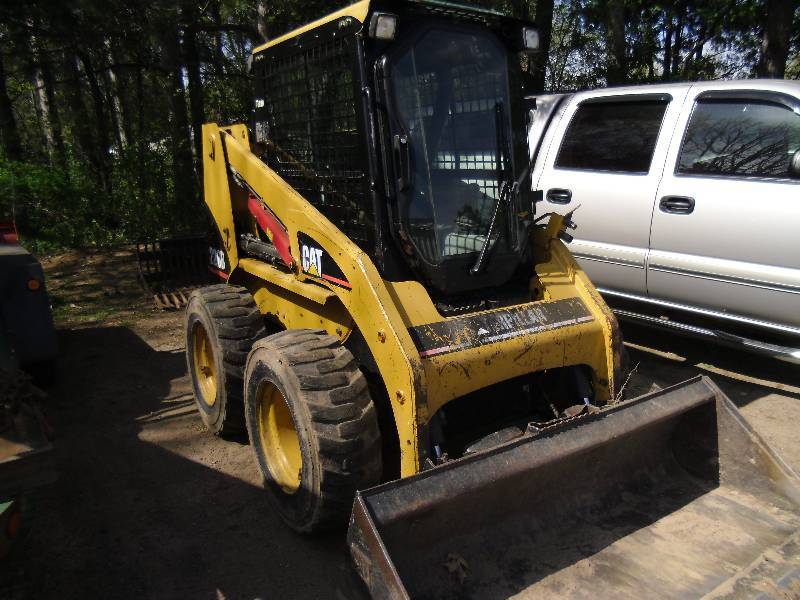 Cat Skid Steer
