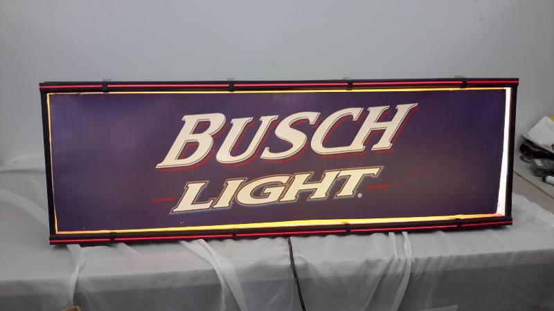 lot 3 image: Busch Light sign