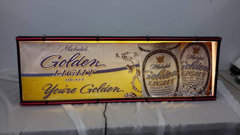 lot 4 image: Michelob Golden Light sign