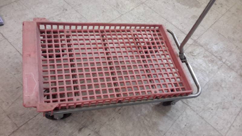 lot 34 image: Moving cart