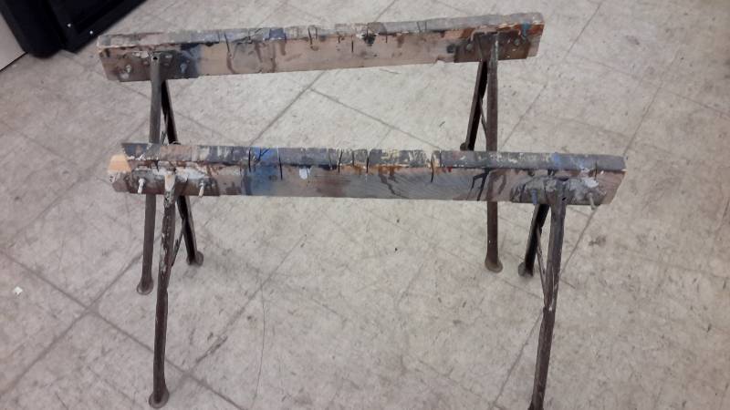 lot 54 image: Saw horses with metal legs