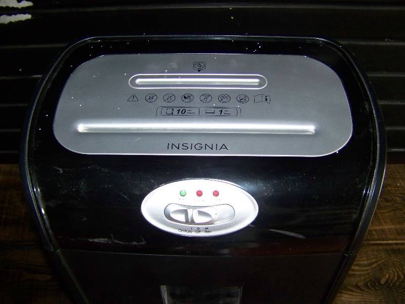 Insignia, Paper Shredder