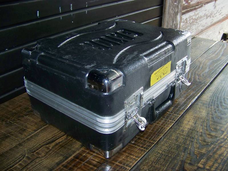 Hard Sided, Gator Case