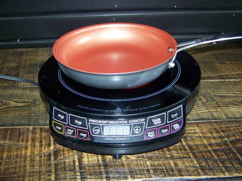 Precision Nuwave2 Induction Cooktop With Frying Pan 167