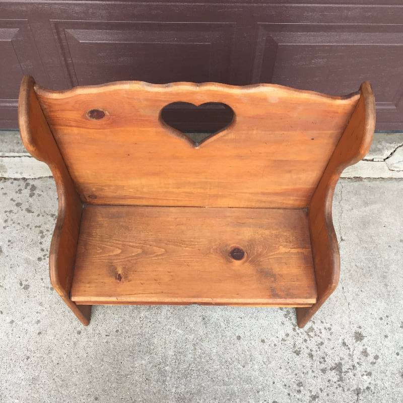 lot 30 image: Vintage Arts & Crafts Style Garden Chic Bench Pots Kids Bench Solid Pine Wood w Heart Cut-out Country Folk Porch Or Deck Plant Stand 25.5x11.5x28.75