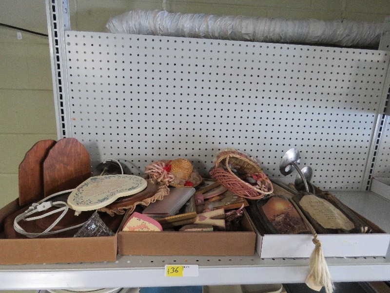 Large lot of Home Dcor