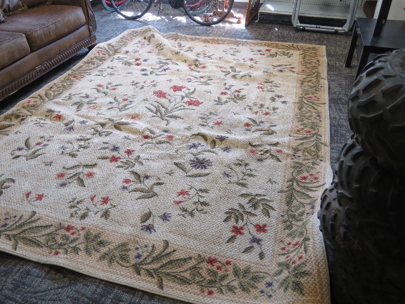 Large Area  Rug